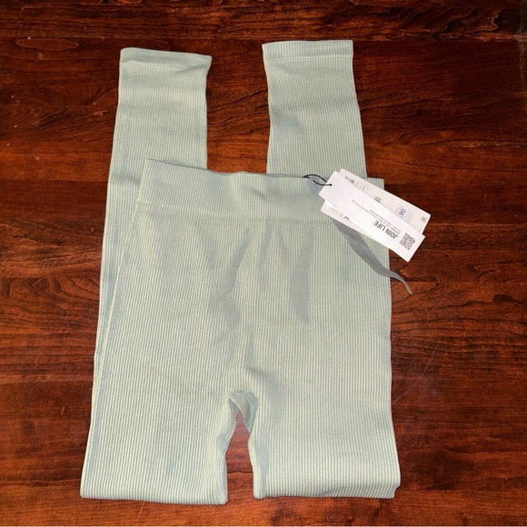 Zara Seamless Ribbed Leggings 7901/844/505/XS-S - Picture 1 of 4